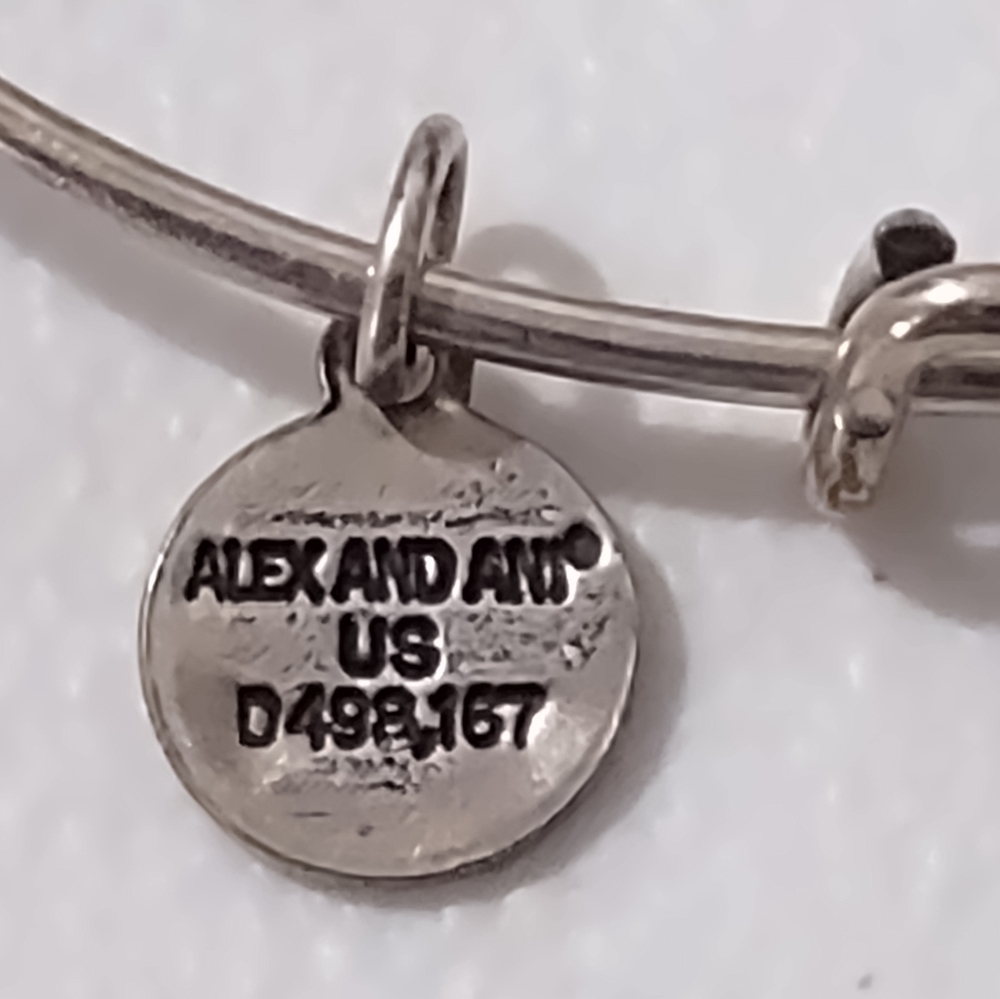 Charm bracelet